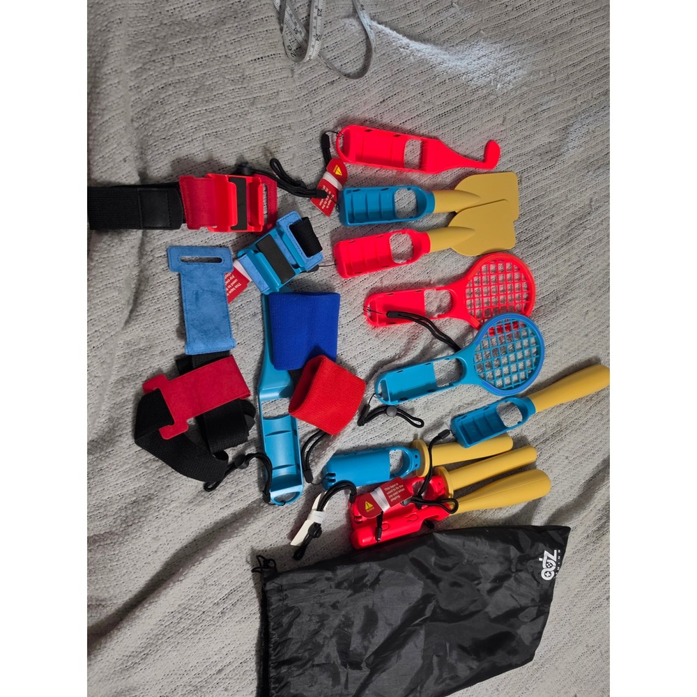 OOZ Gaming 10+ Piece Sports Accessory Kit for Nintendo Switch Joy-Con Red Blue